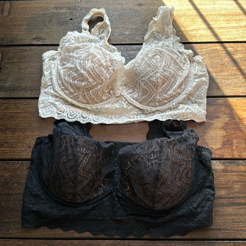 Set of Intimissimi bralettes